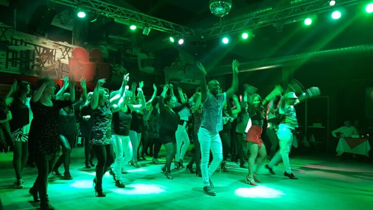 DJ Set per matrimonio con Latin Band