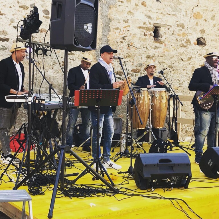 Latin Band dal vivo